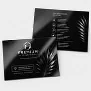 Flyer DIN A8 quer mit vollflächigem UV-Lack als Premium-Mockup