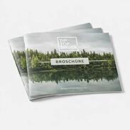 Quadratische Broschüre mit Drahtheftung – modernes Format für Image- und Produktbroschüren