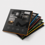 Quadratische Multiloft-Flyer 148 x 148 mm mit UV-Lack Folie Farbkern